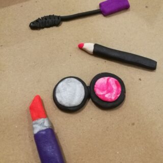 Пластилиновая мультипликация с компанией Avon