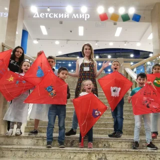 Мастер-класс по росписи змеев в Детском мире